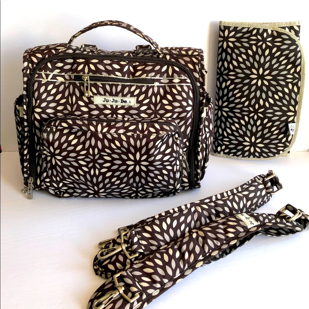 JU-JU-BE B.F.F. Diaper bag black grey leaves EUC